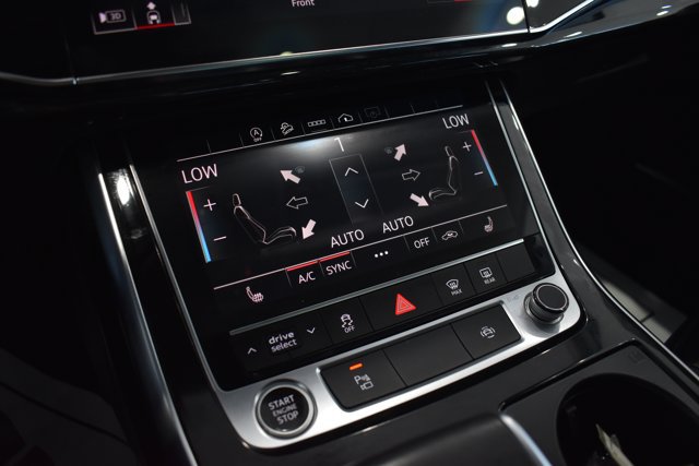 Used 2023 Audi Q7 3.0T Premium Plus AWD/4WD image 28