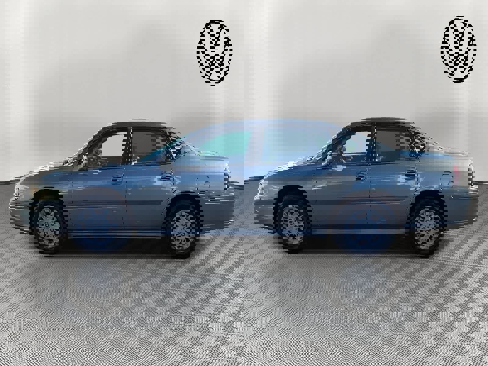 Used 2005 Chevrolet Impala w/ Preferred Equipment Group image 6