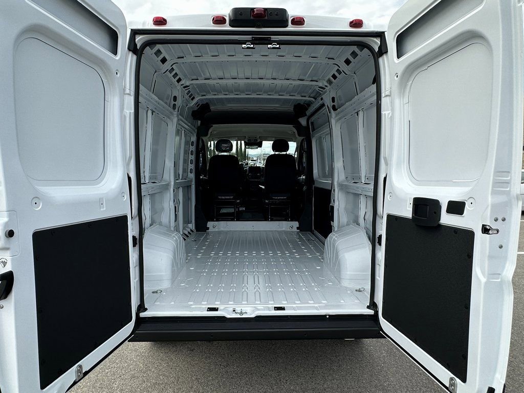 New 2026 RAM ProMaster 2500 image 17