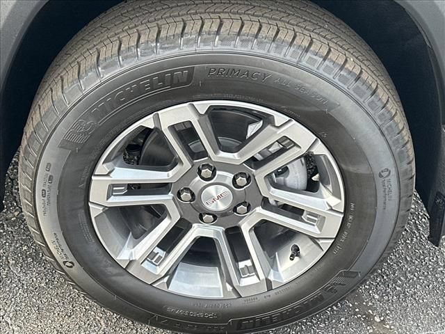 New 2026 GMC Terrain Elevation FWD image 15