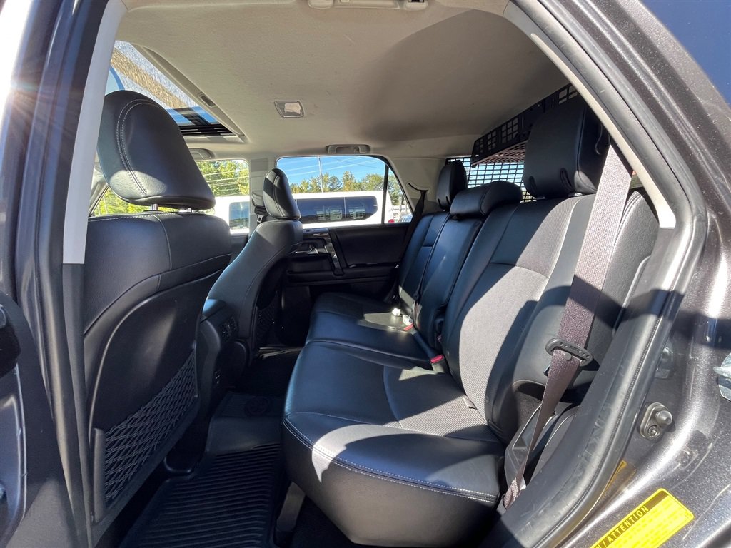 Used 2019 Toyota 4Runner Limited AWD/4WD image 5
