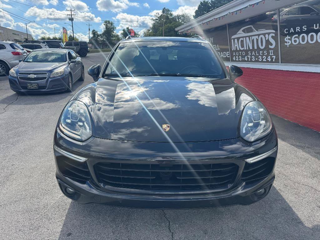 Used 2016 Porsche Cayenne S AWD/4WD image 7