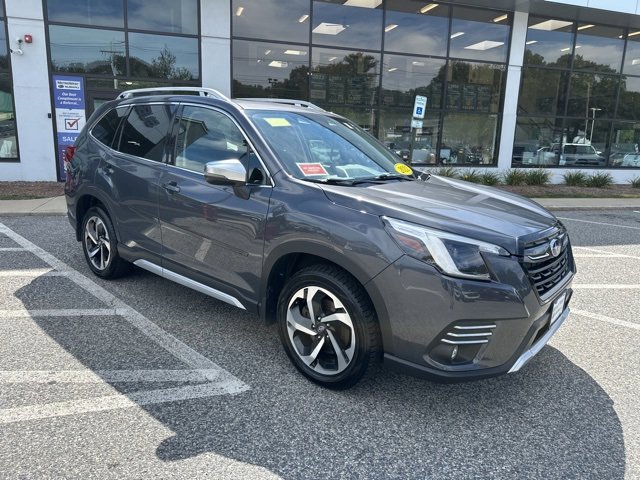 Used 2022 Subaru Forester Touring image 12