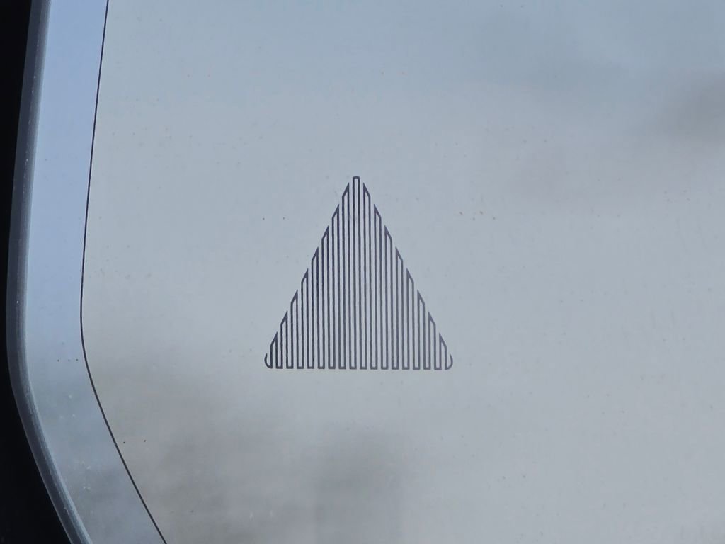 New 2025 Mercedes-Benz GLE 53 AMG 4MATIC image 9