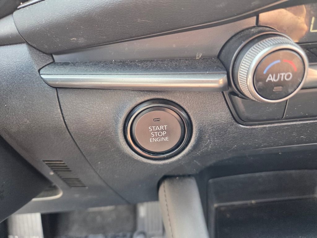 Certified 2023 MAZDA MAZDA3 s image 27