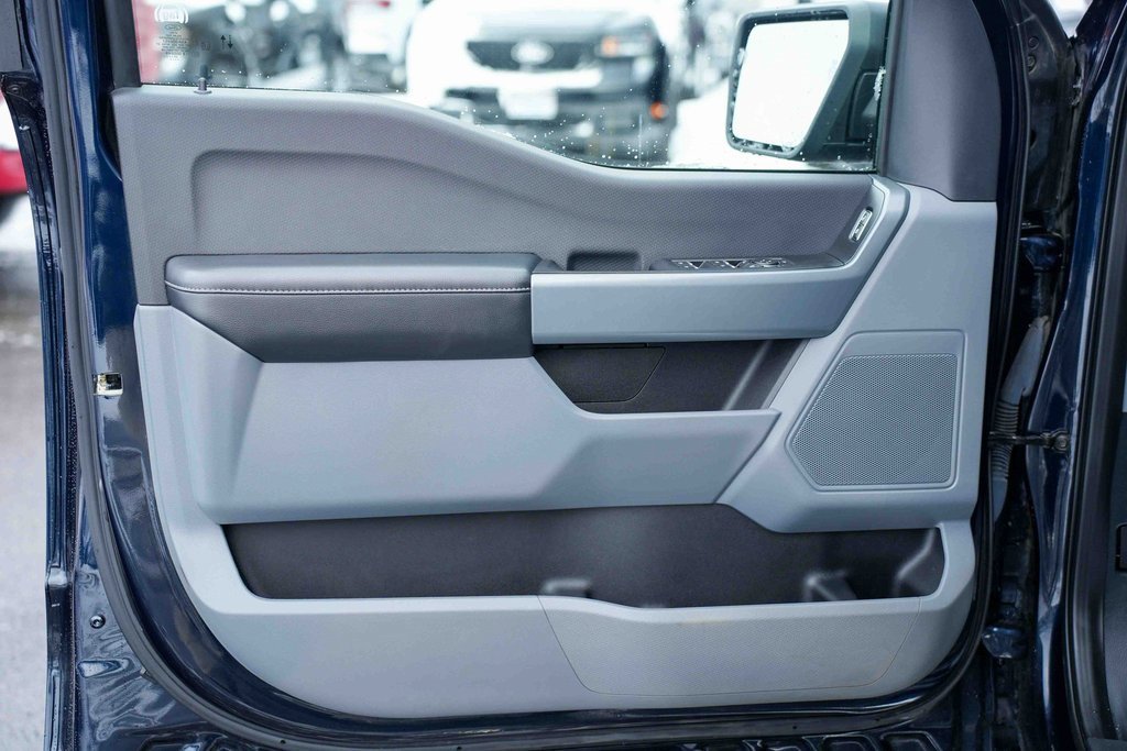 Used 2022 Ford F150 XLT w/ XTR Package image 15