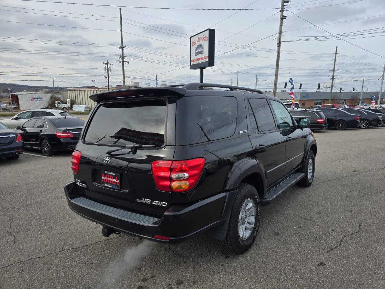 Used 2004 Toyota Sequoia Limited image 4