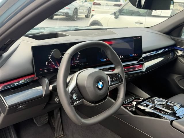 Used 2026 BMW 540i xDrive AWD/4WD image 16