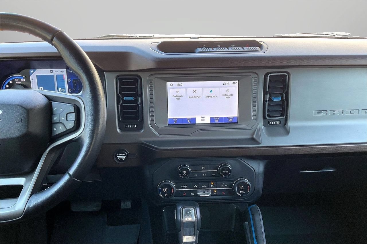 Used 2023 Ford Bronco Outer Banks AWD/4WD image 12