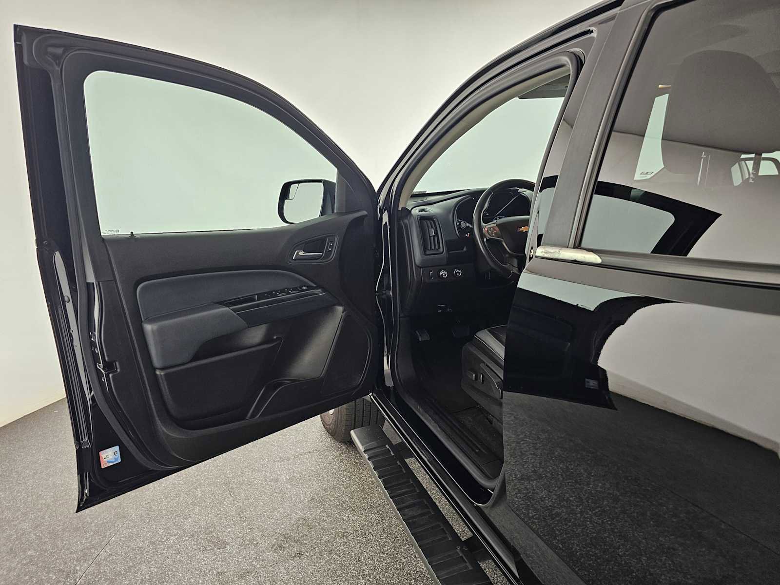 Used 2015 Chevrolet Colorado Z71 image 19