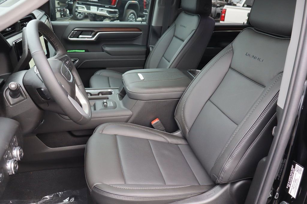 New 2026 GMC Sierra 3500 Denali w/ Denali Reserve Package AWD/4WD image 13