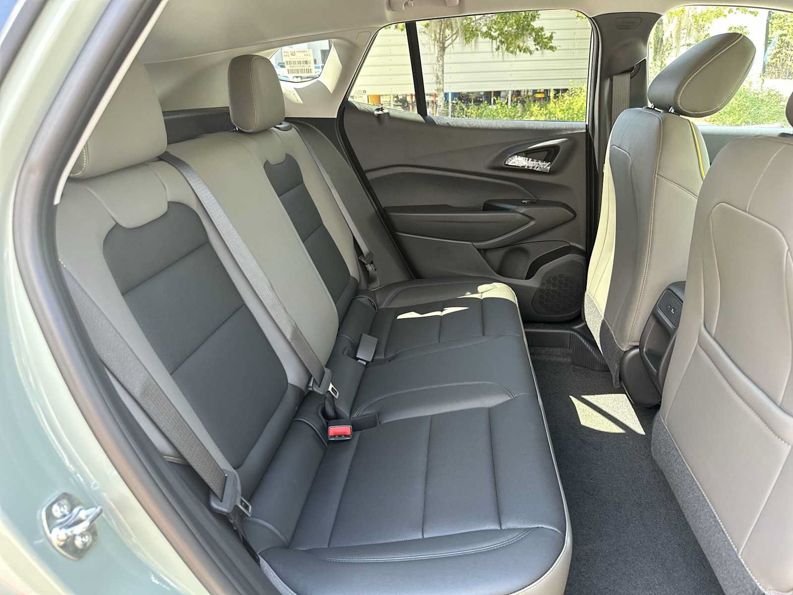 New 2026 Chevrolet Trax ACTIV w/ Driver Confidence Package FWD image 18