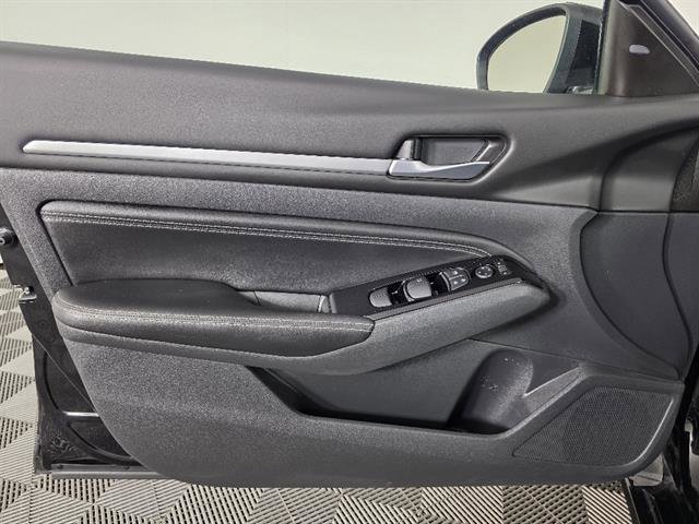 Used 2023 Nissan Altima 2.5 SL image 36