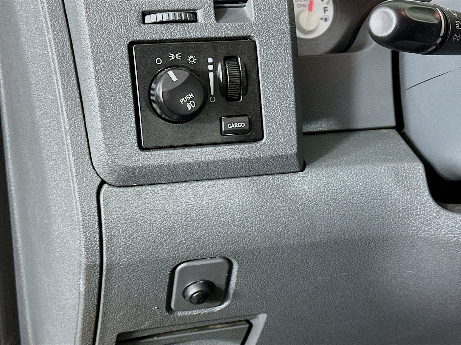 Used 2006 Dodge Ram 2500 Truck SLT AWD/4WD image 10