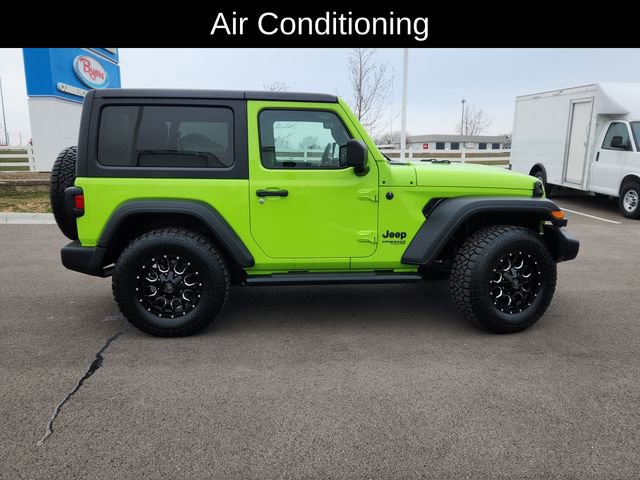 Used 2021 Jeep Wrangler Sport image 10