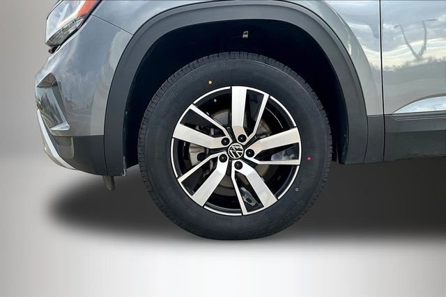 Used 2023 Volkswagen Atlas SE AWD/4WD image 34