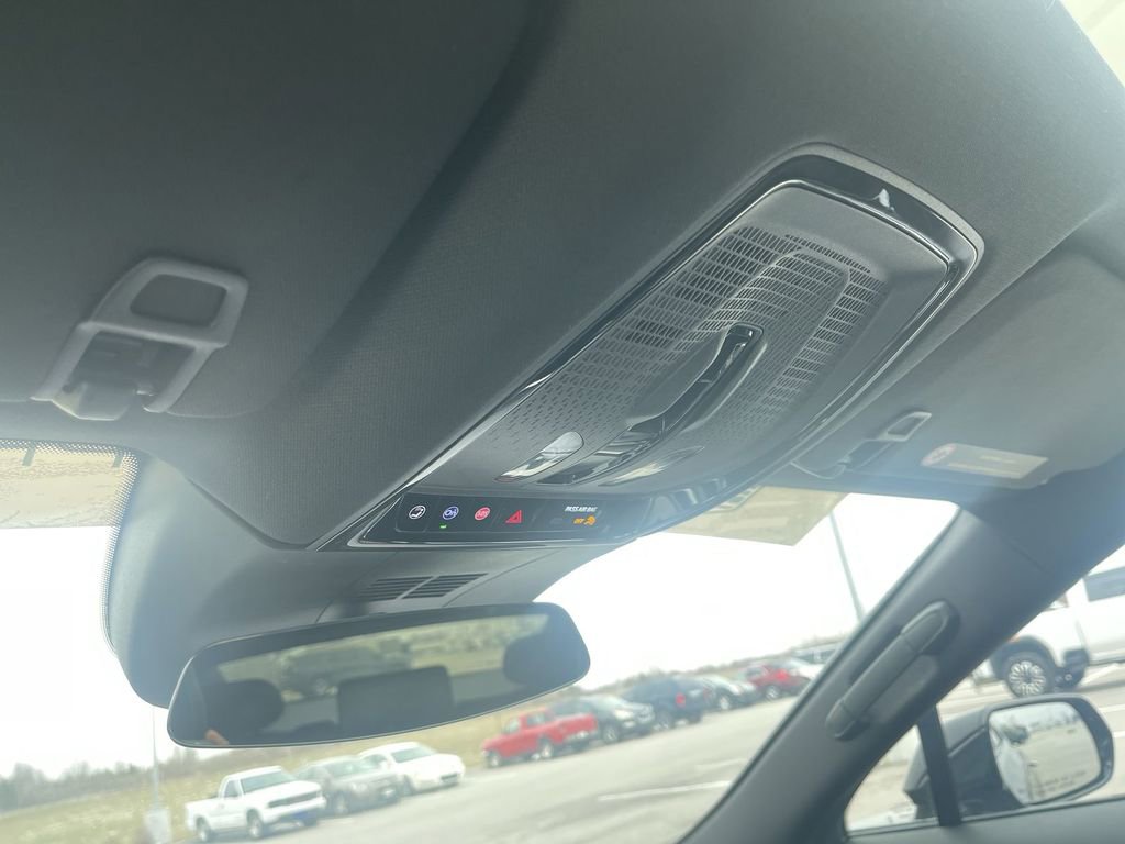 Certified 2024 Cadillac Lyriq Luxury image 30