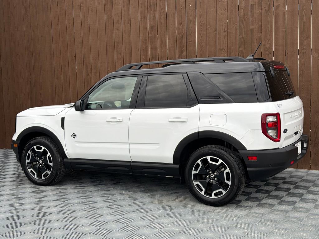Used 2024 Ford Bronco Sport Outer Banks w/ Tech Package image 15