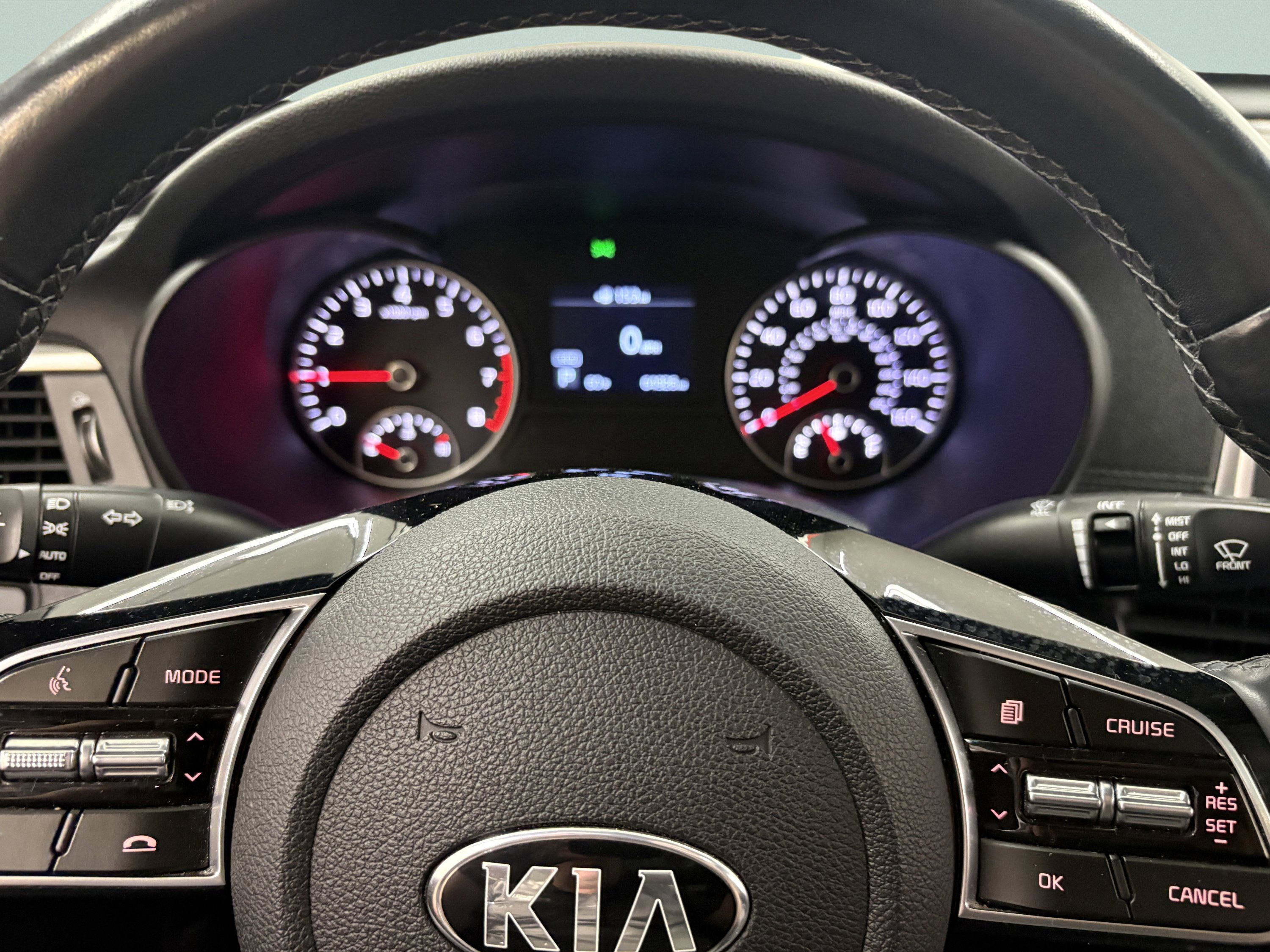 Used 2020 Kia Optima SE image 30