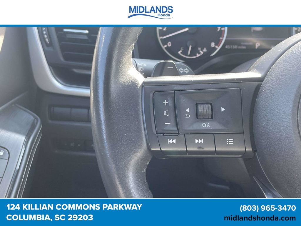 Used 2024 Nissan Rogue SV w/ SV Premium Package FWD image 22
