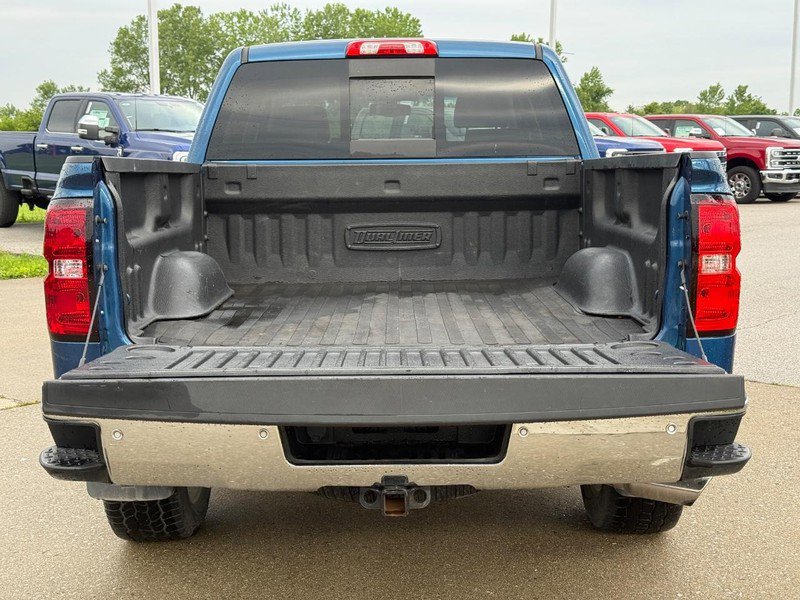 Used 2018 Chevrolet Silverado 1500 LT w/ All Star Edition AWD/4WD image 6