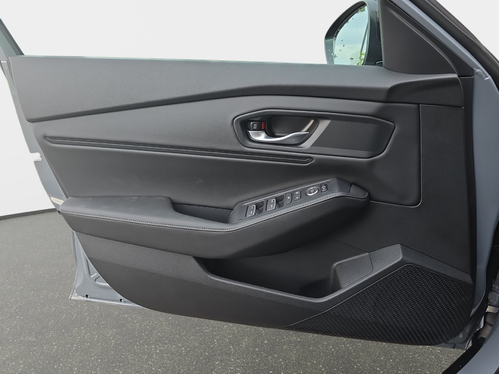 New 2026 Honda Accord Sport image 25
