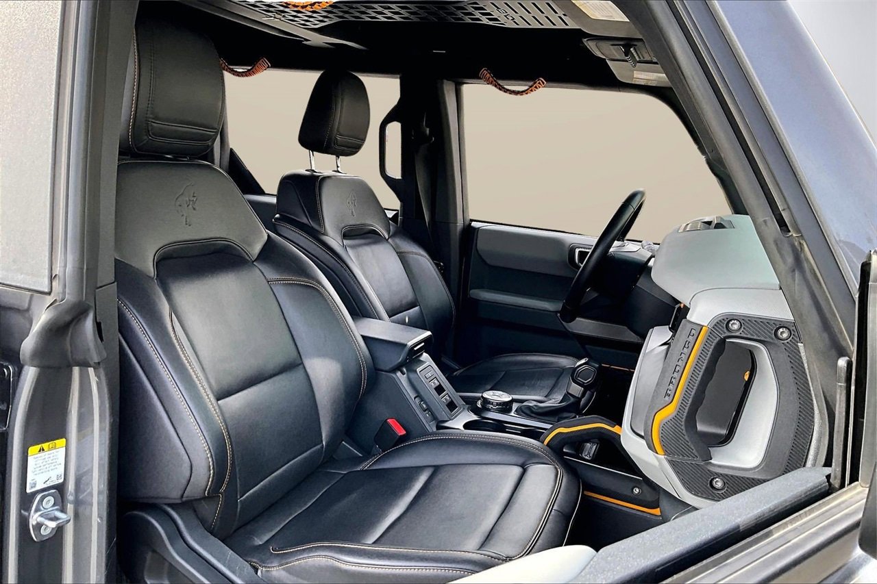 Used 2023 Ford Bronco Badlands w/ Sasquatch Package image 23