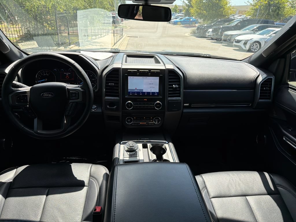 Used 2020 Ford Expedition XLT w/ Equipment Group 202A RWD image 32