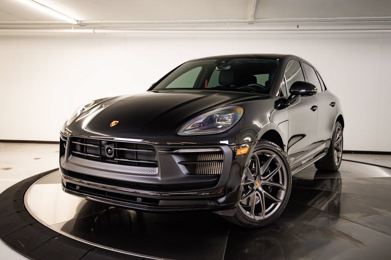 Certified 2026 Porsche Macan GTS