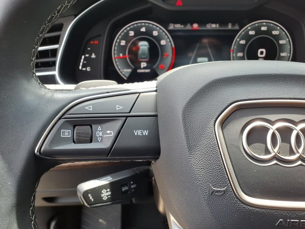 Used 2024 Audi Q8 Premium Plus AWD/4WD image 21