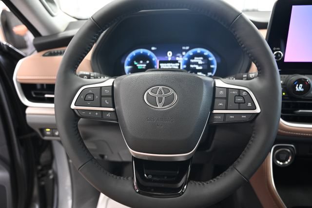 Certified 2026 Toyota Grand Highlander AWD image 26