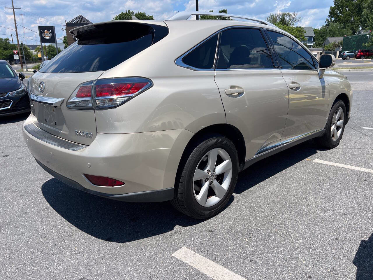 Used 2013 Lexus RX 350 AWD w/ Navigation Pkg image 4