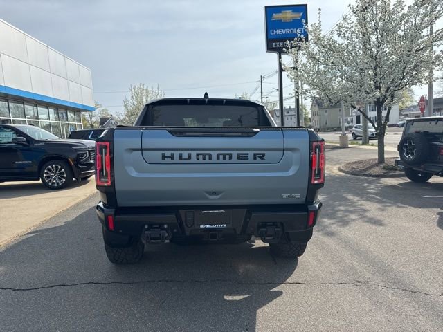 Used 2024 GMC Hummer EV 3X w/ Omega Edition AWD/4WD image 7