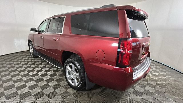 Used 2017 Chevrolet Suburban Premier AWD/4WD image 4