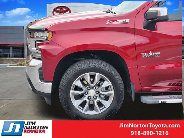 Used 2020 Chevrolet Silverado 1500 LT w/ Texas Edition image 9