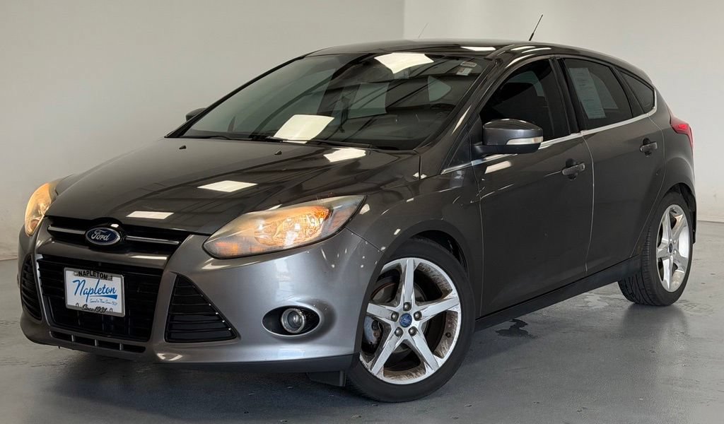 Used 2012 Ford Focus Titanium FWD image 1