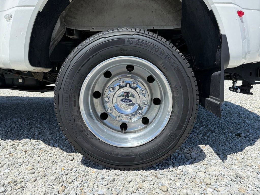 Used 2020 Ford F450 Limited w/ FX4 Off-Road Package AWD/4WD image 13