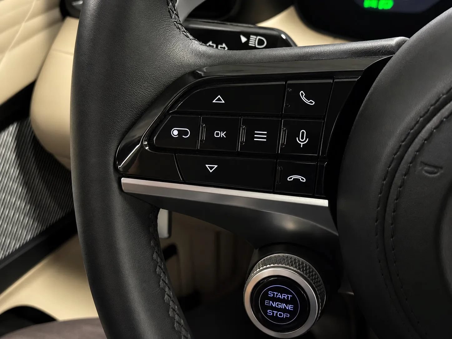 Used 2024 Maserati GranTurismo Modena AWD/4WD image 32