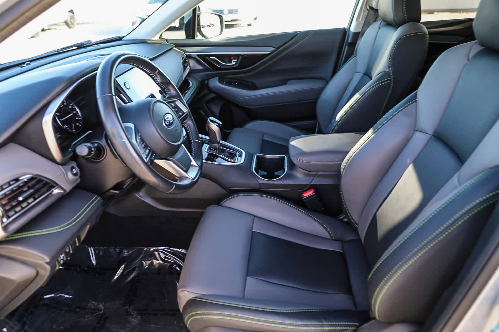 Used 2023 Subaru Outback Onyx Edition image 17