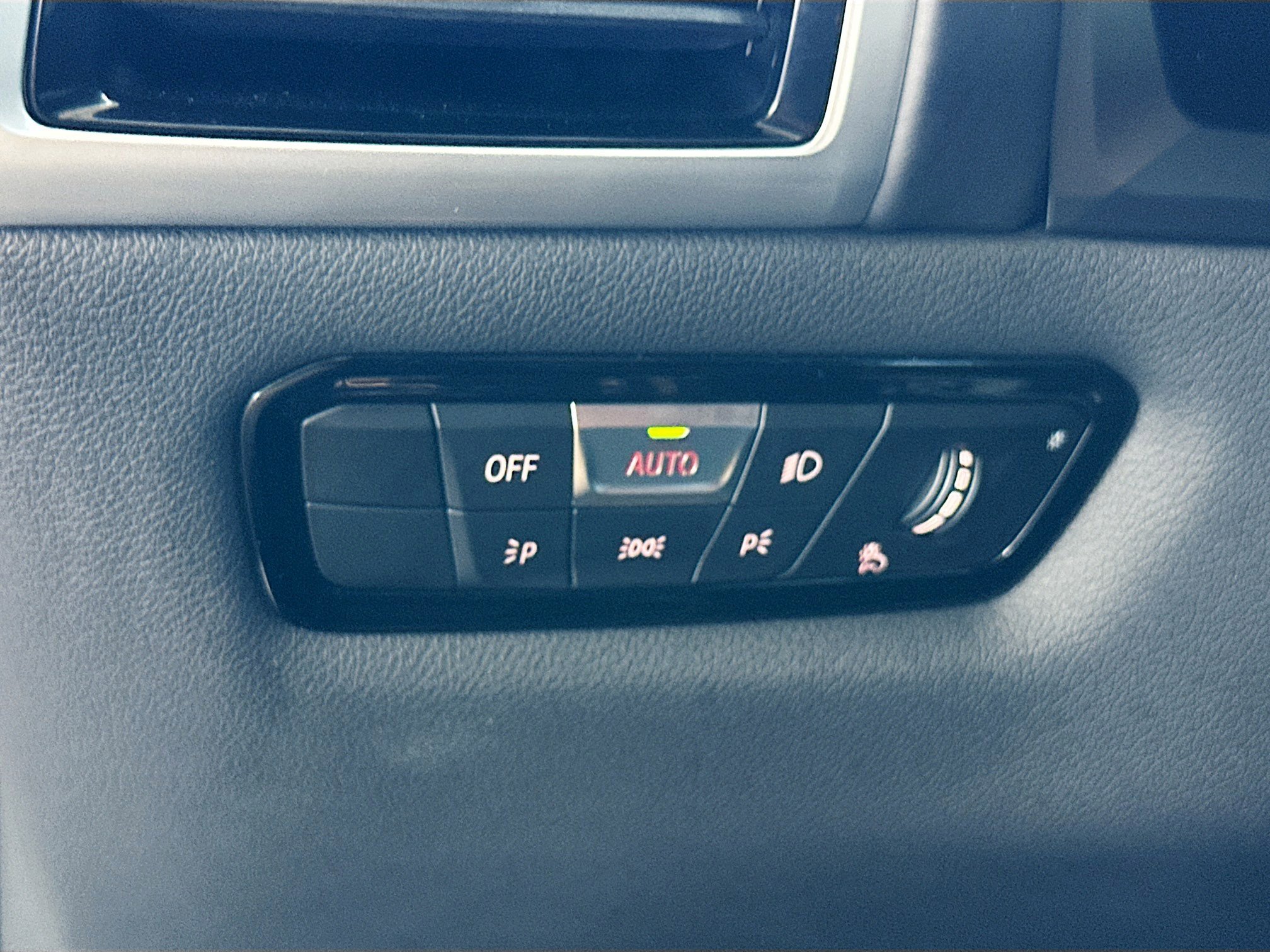 Certified 2025 BMW 840i xDrive image 10