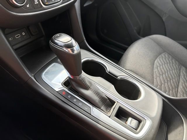 Used 2020 Chevrolet Equinox LT image 25