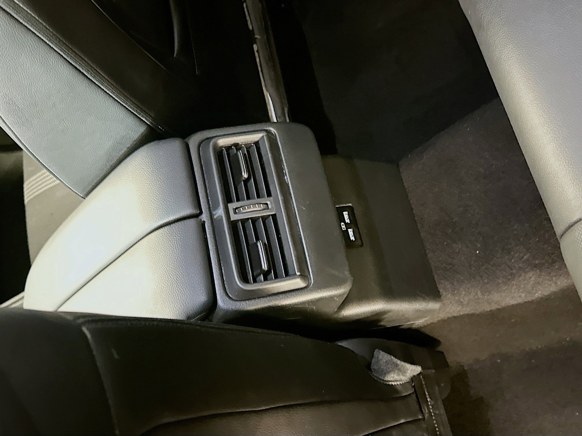 Used 2024 MAZDA CX-50 AWD 2.5 S w/ Preferred Package image 27