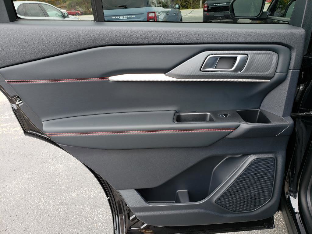 New 2026 Ford Explorer ST-Line image 13