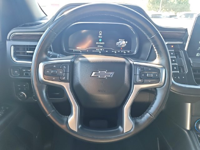 Used 2024 Chevrolet Tahoe Z71 w/ Luxury Package AWD/4WD image 17