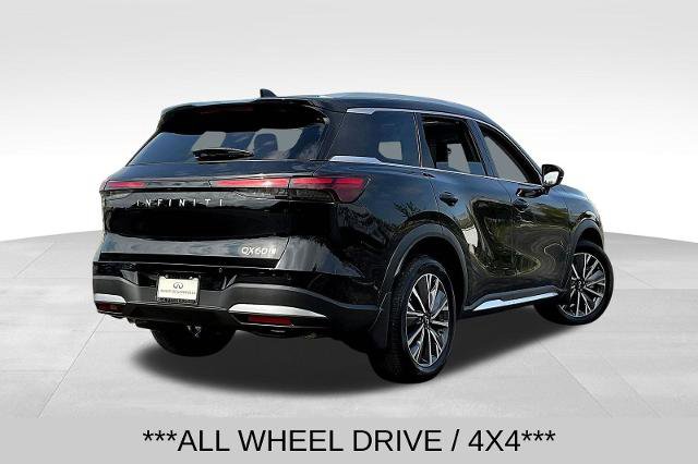 Certified 2026 INFINITI QX60 Luxe w/ Cargo Package AWD/4WD image 5
