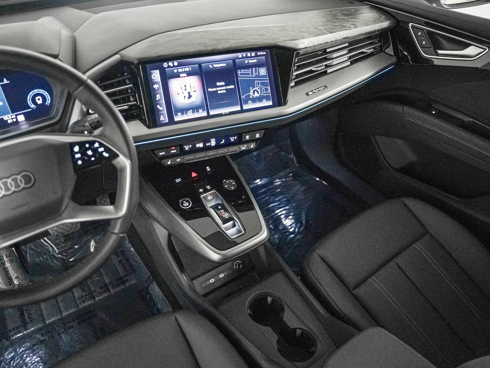 Certified 2024 Audi Q4 e-tron Premium Plus image 17