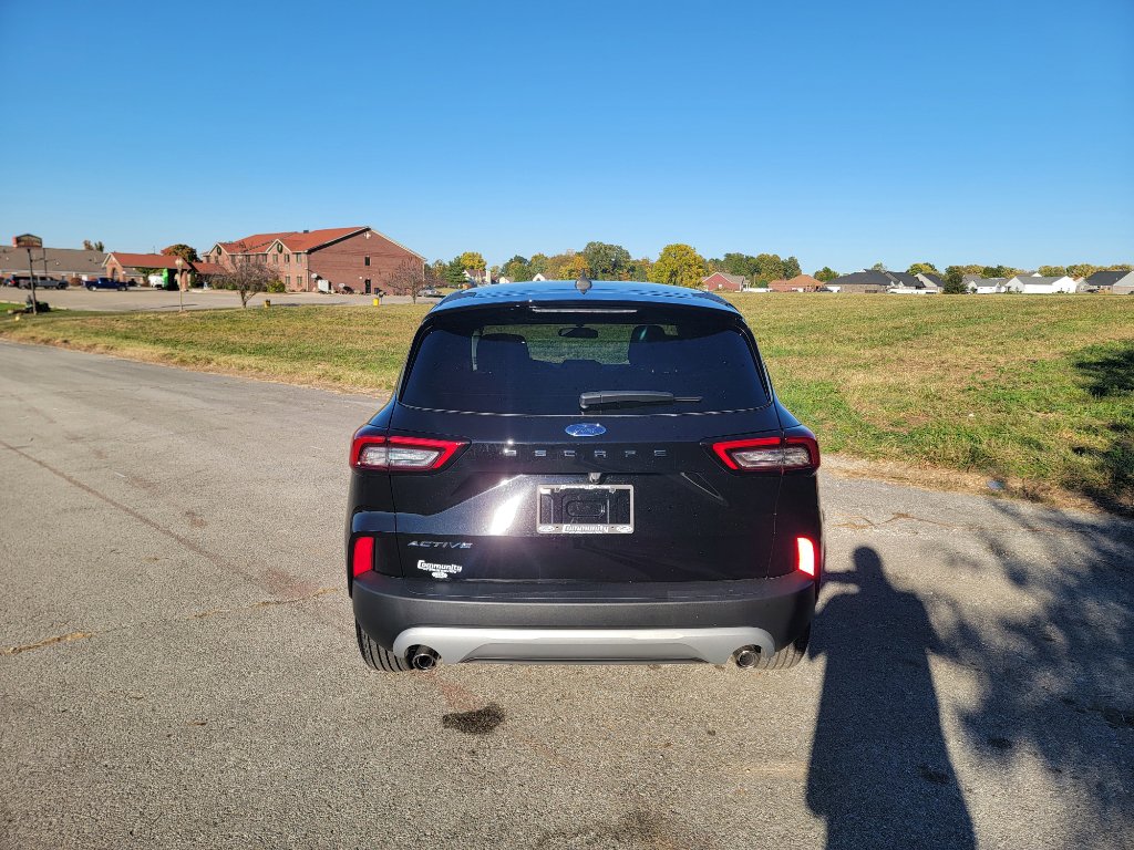 New 2026 Ford Escape Active image 8