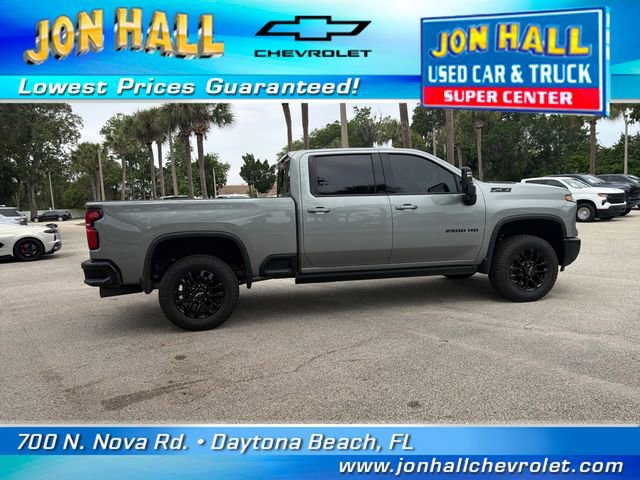 Used 2025 Chevrolet Silverado 2500 LTZ w/ LTZ Plus Package AWD/4WD image 13
