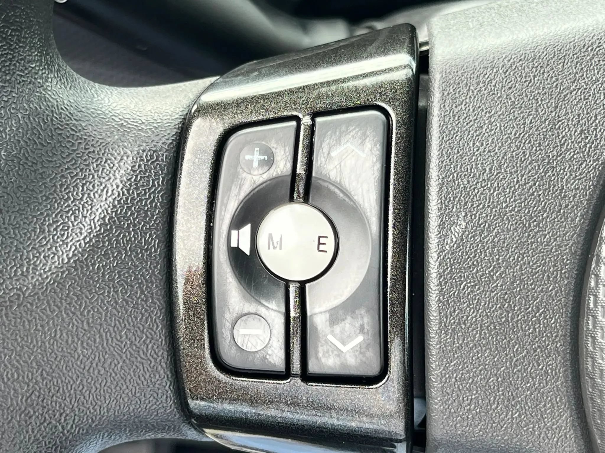 Used 2009 Scion xD FWD image 17