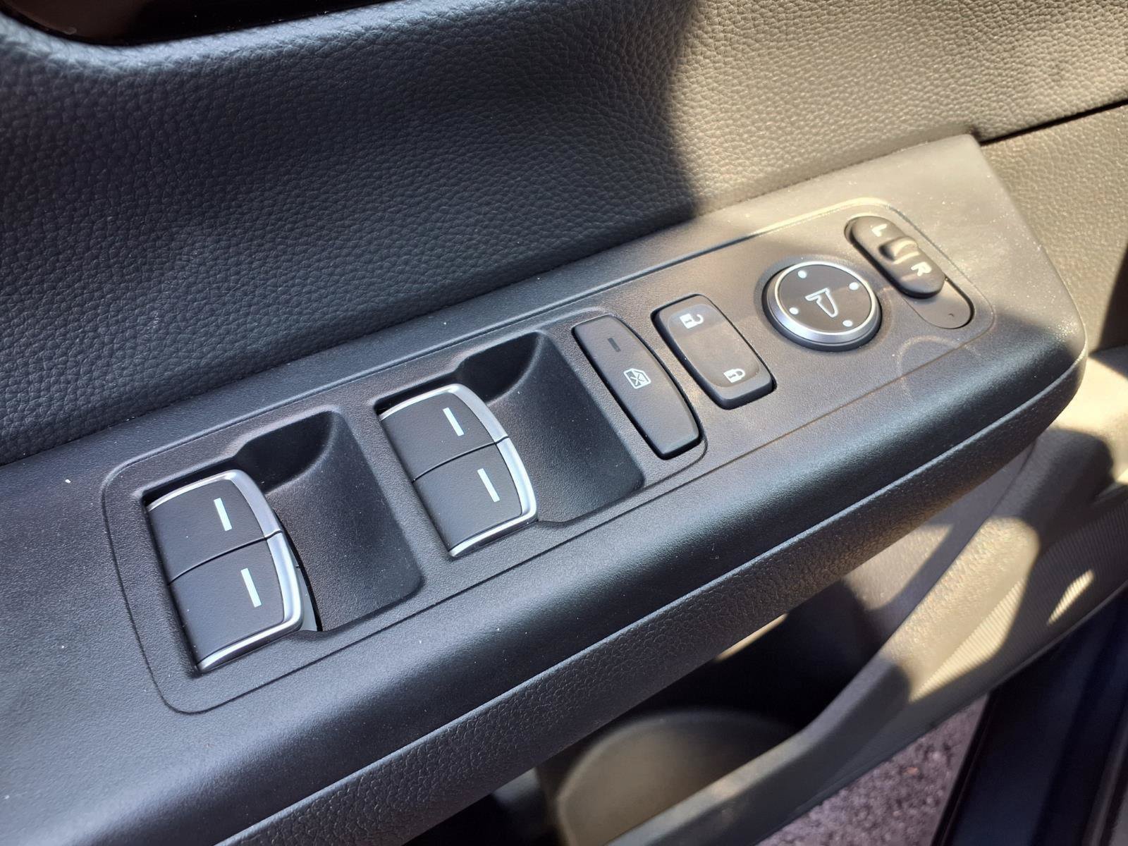 Used 2024 Honda CR-V EX-L image 18